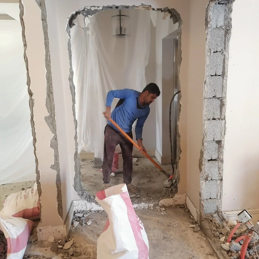 إعادة تصميم وتوسعة مطبخ أمريكي مفتوح على الصالة في القطيف حي الشاطئ