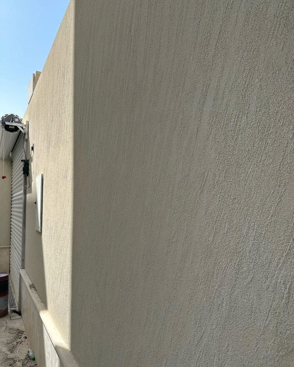 تجديد بلاط حوش ومدخل سيارة لفيلا سكنية في الظهران حي الدوحة الجنوبية